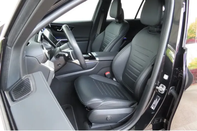 Mercedes-Benz GLC 200 din 2024 cu 13.635 km - oferta MER157533 - foto 8