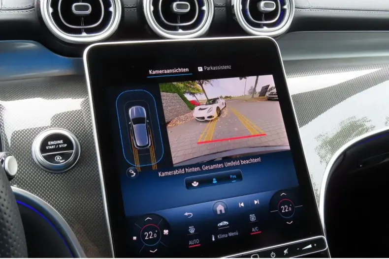 Mercedes-Benz GLC 200 din 2024 cu 13.635 km - oferta MER157533 - foto 11