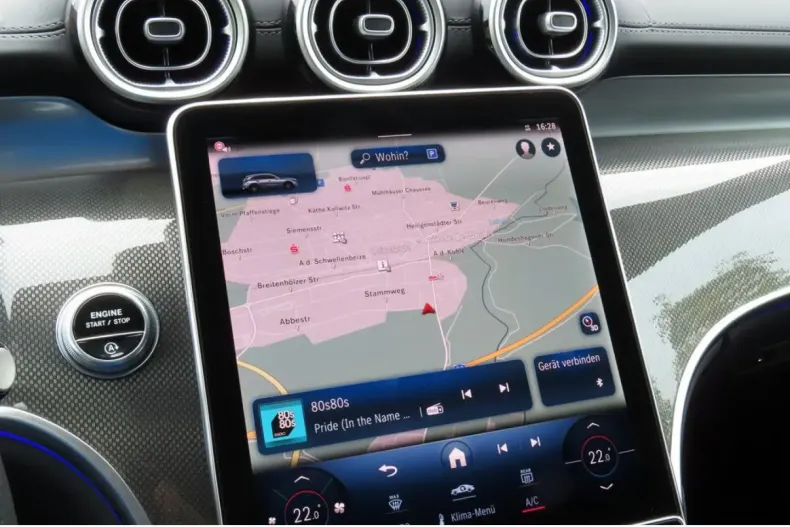 Mercedes-Benz GLC 200 din 2024 cu 13.635 km - oferta MER157533 - foto 12