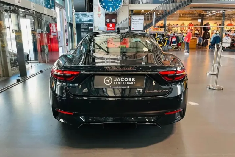 Maserati Granturismo din 2024 cu 11.627 km - oferta MAS157537 - foto 5