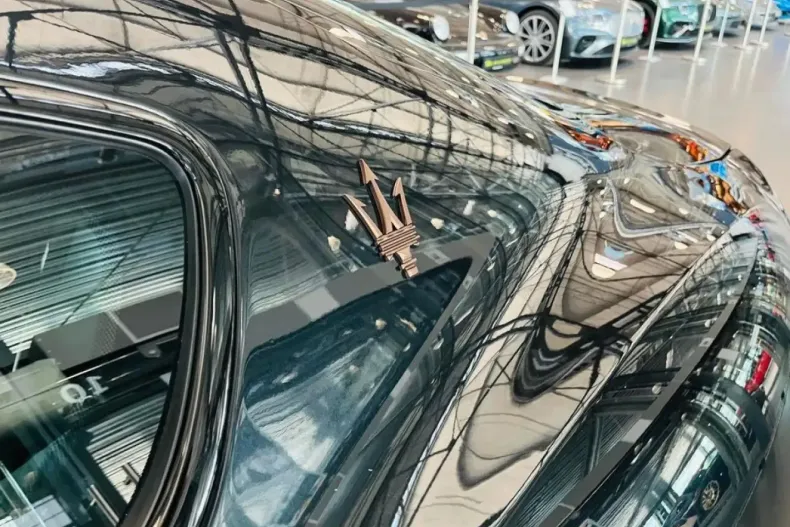 Maserati Granturismo din 2024 cu 11.627 km - oferta MAS157537 - foto 8