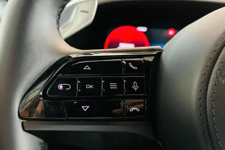 Maserati Granturismo din 2024 cu 11.627 km - oferta MAS157537 - foto 14