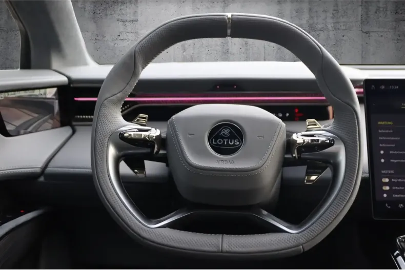 Lotus Eletre din 2024 cu 11.852 km - oferta LOT157538 - foto 7