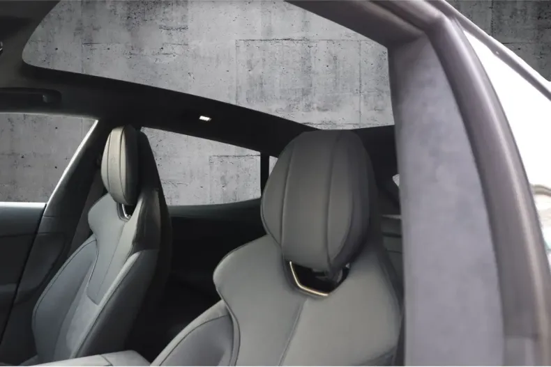 Lotus Eletre din 2024 cu 11.852 km - oferta LOT157538 - foto 15