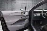 Lotus Eletre din 2024 cu 11.852 km - oferta LOT157538 - foto 17