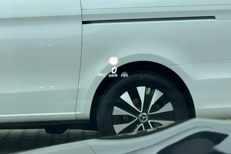 Mercedes-Benz SL 63 AMG din 2024 cu 19.598 km - oferta MER157540 - foto 32