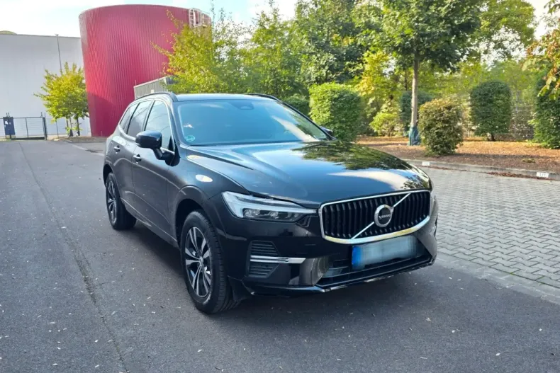 Volvo XC60 din 2022 cu 39.000 km - oferta VOL157541 - foto 3