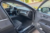 Volvo XC60 din 2022 cu 39.000 km - oferta VOL157541 - foto 13