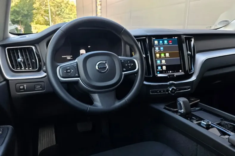 Volvo XC60 din 2022 cu 39.000 km - oferta VOL157541 - foto 16