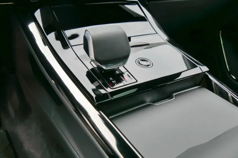 Land Rover Range Rover Sport din 2024 cu 13.999 km - oferta LAN157542 - foto 13