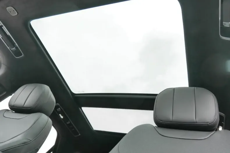 Land Rover Range Rover Sport din 2024 cu 13.999 km - oferta LAN157542 - foto 15