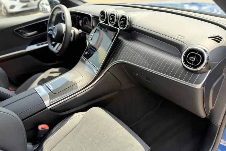 Mercedes-Benz GLC 200 din 2024 cu 24.980 km - oferta MER157546 - foto 11