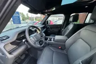 Land Rover Defender din 2024 cu 8.400 km - oferta LAN157547 - foto 17