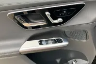 Mercedes-Benz GLC 200 din 2024 cu 24.750 km - oferta MER157549 - foto 6