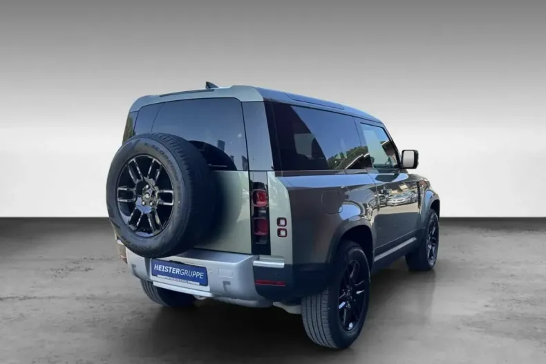 Land Rover Defender din 2024 cu 25.500 km - oferta LAN157564 - foto 5