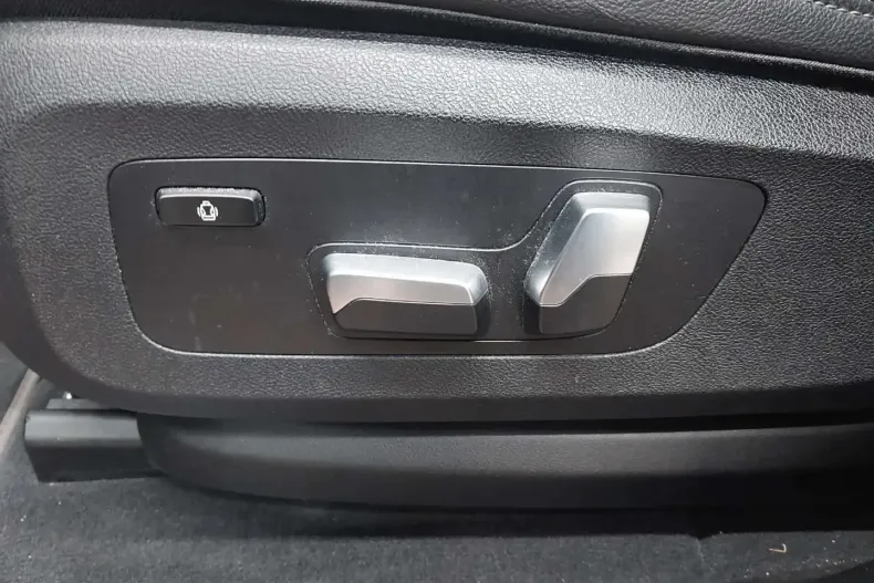 BMW X5 din 2020 cu 99.892 km - oferta BMW157569 - foto 12