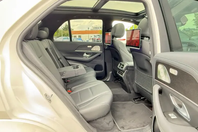 Mercedes-Benz GLE 400 din 2023 cu 42.660 km - oferta MER157572 - foto 11