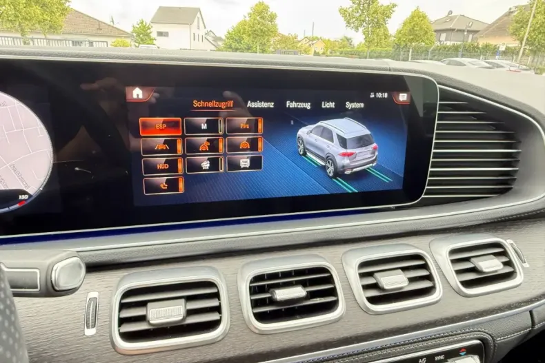 Mercedes-Benz GLE 400 din 2023 cu 42.660 km - oferta MER157572 - foto 31