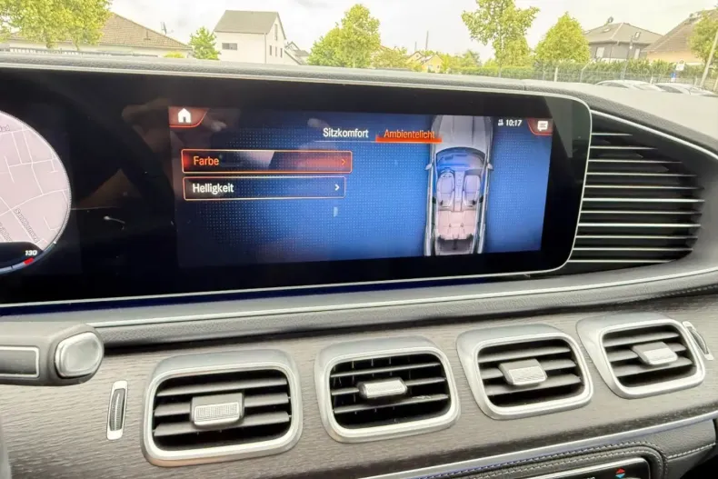 Mercedes-Benz GLE 400 din 2023 cu 42.660 km - oferta MER157572 - foto 32