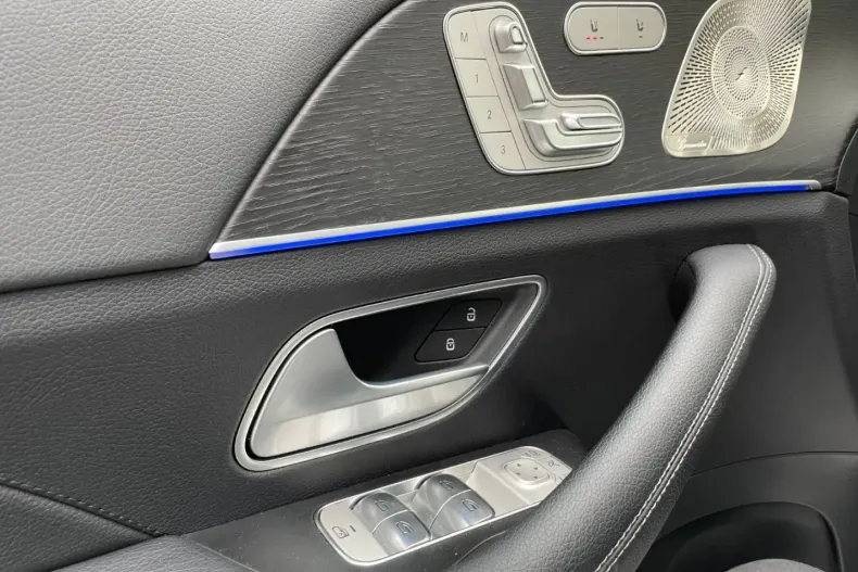 Mercedes-Benz GLE 350 din 2024 cu 19.502 km - oferta MER157575 - foto 8