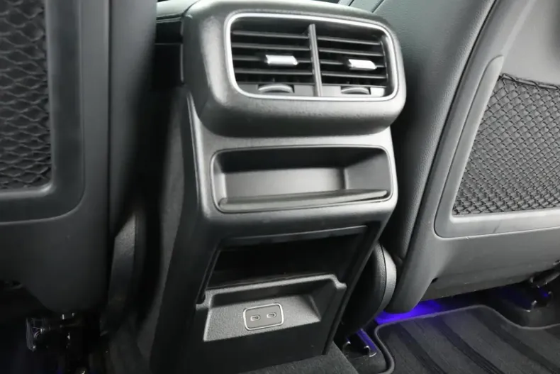 Mercedes-Benz GLE 300 din 2024 cu 22.281 km - oferta MER157576 - foto 24