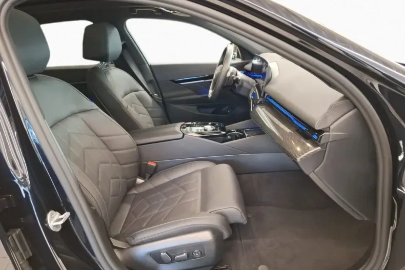 BMW 540 din 2025 cu 25.450 km - oferta BMW157582 - foto 7