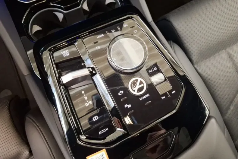 BMW 540 din 2025 cu 25.450 km - oferta BMW157582 - foto 11