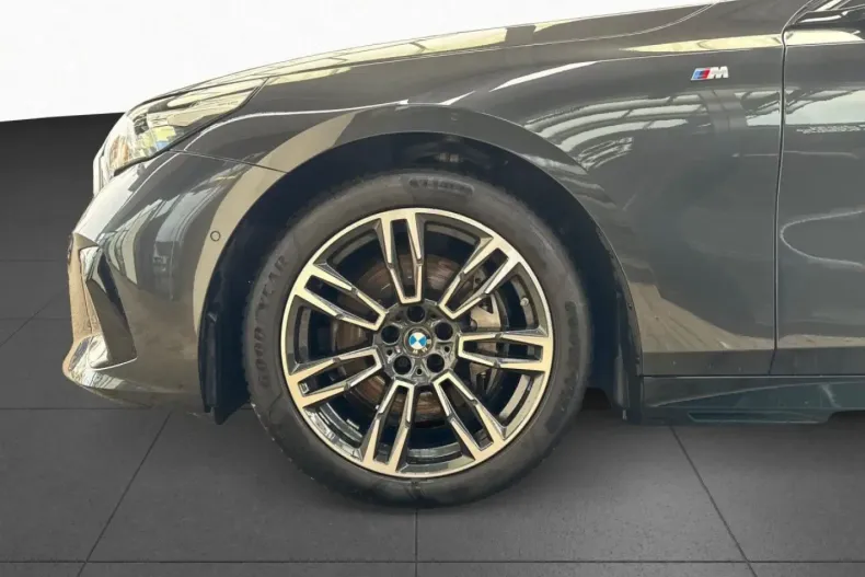 BMW 540 din 2025 cu 32.072 km - oferta BMW157584 - foto 13