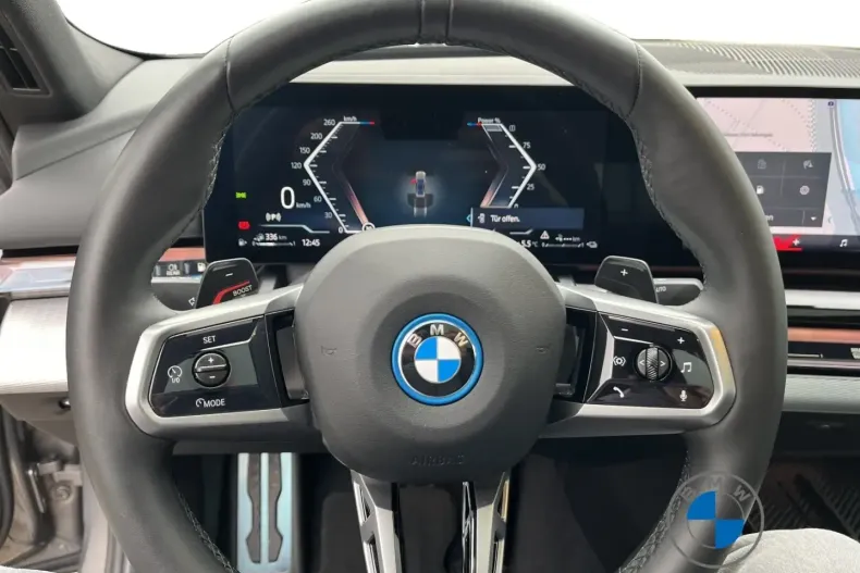 BMW 550 din 2024 cu 45.605 km - oferta BMW157587 - foto 12