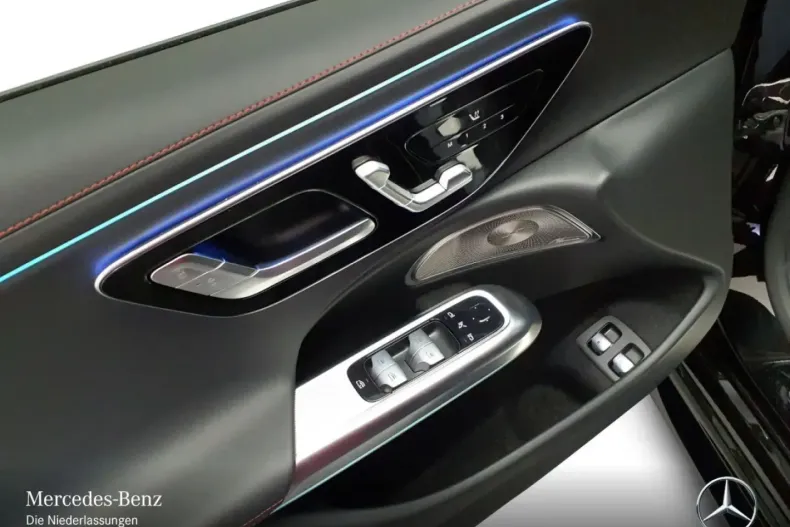 Mercedes-Benz E 53 AMG din 2024 cu 14.823 km - oferta MER157590 - foto 11