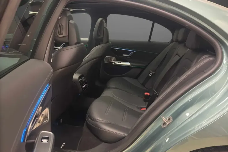 Mercedes-Benz E 53 AMG din 2024 cu 8.175 km - oferta MER157591 - foto 8