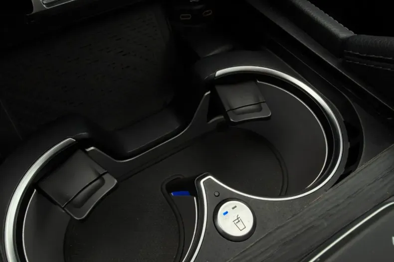 Mercedes-Benz GLE 300 din 2023 cu 60.002 km - oferta MER157596 - foto 25