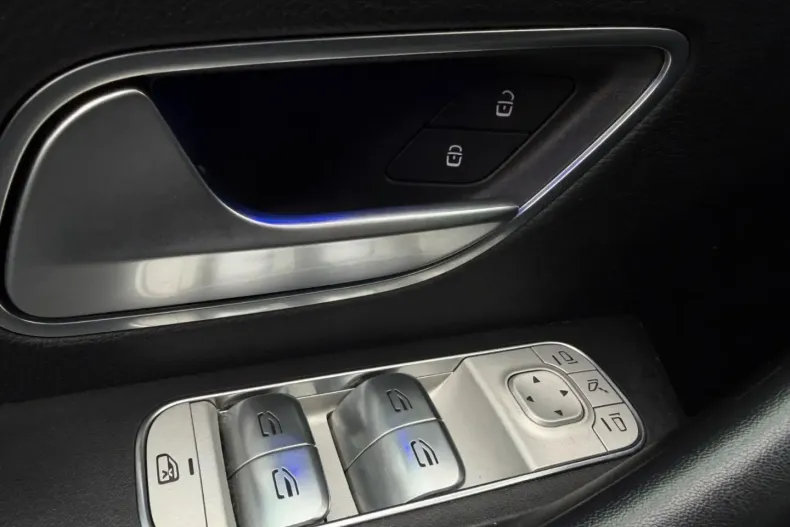 Mercedes-Benz GLE 300 din 2023 cu 60.002 km - oferta MER157596 - foto 28