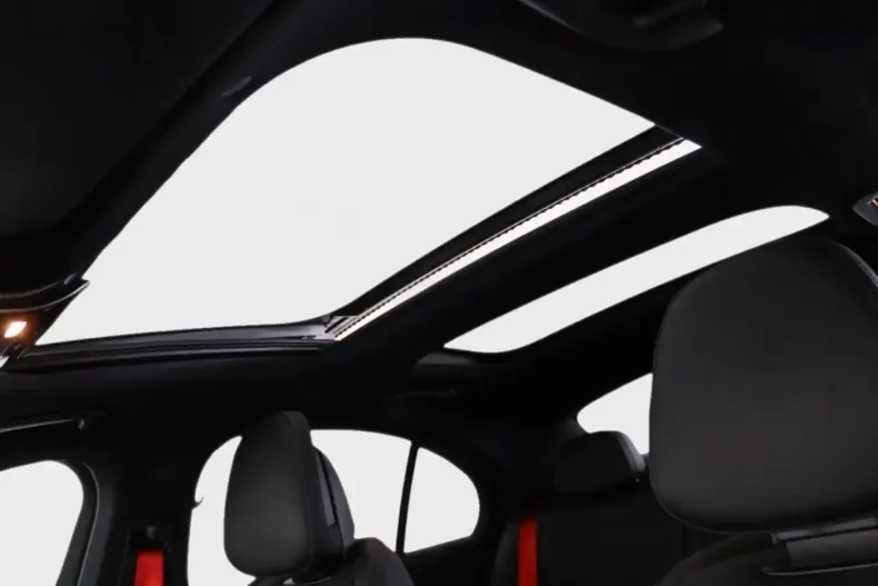 Mercedes-Benz E 53 AMG din 2025 cu 6.100 km - oferta MER157597 - foto 17