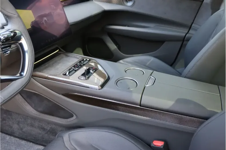 Lotus Emeya din 2024 cu 9.878 km - oferta LOT157599 - foto 12