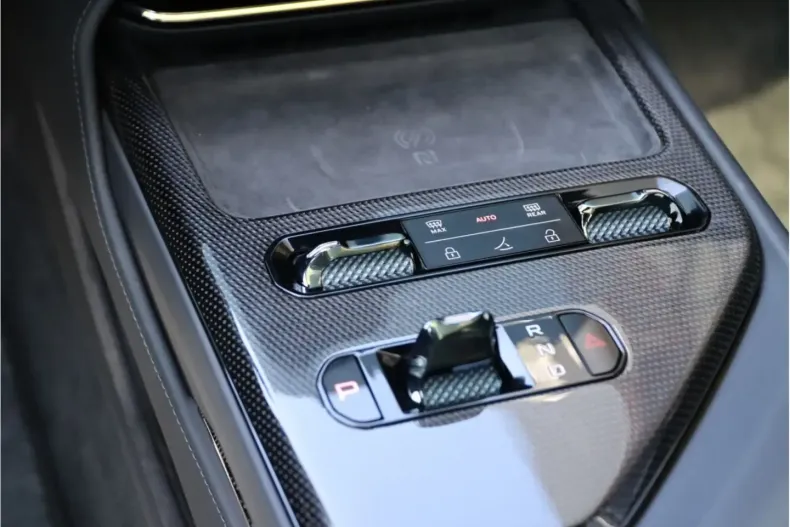 Lotus Emeya din 2024 cu 9.878 km - oferta LOT157599 - foto 17