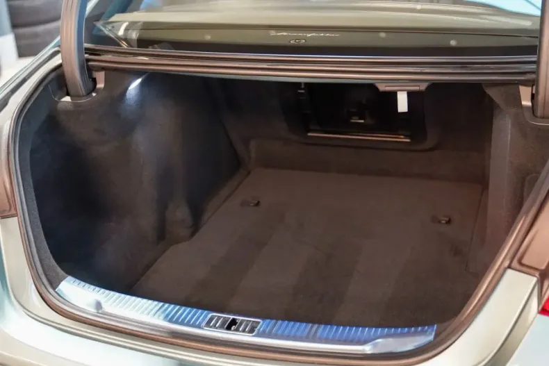 Mercedes-Benz S 500 din 2024 cu 12.897 km - oferta MER157605 - foto 6