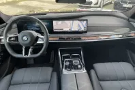 BMW i7 din 2024 cu 1.437 km - oferta BMW157607 - foto 3