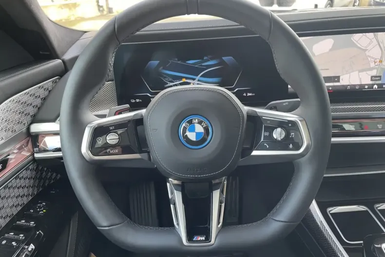 BMW i7 din 2024 cu 1.437 km - oferta BMW157607 - foto 12