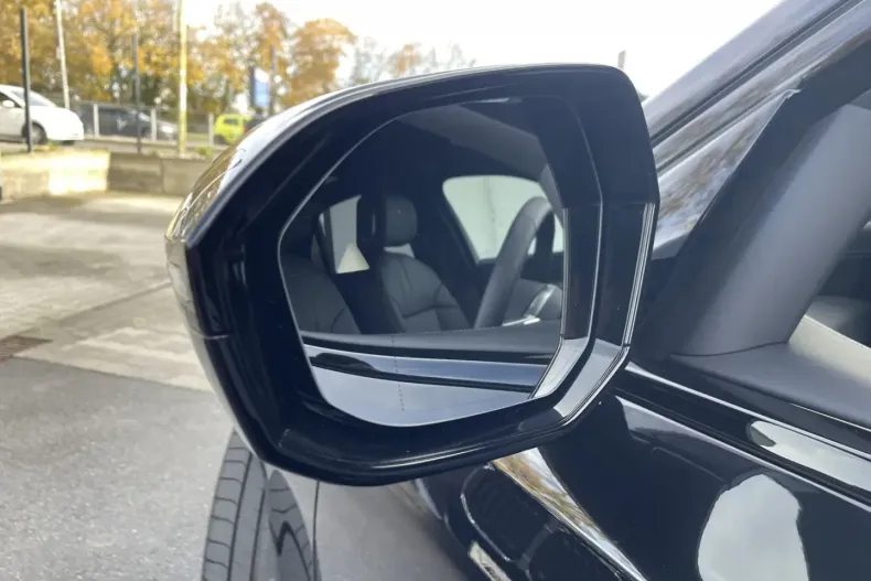 BMW i7 din 2024 cu 1.437 km - oferta BMW157607 - foto 38