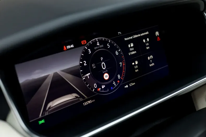 Land Rover Range Rover din 2025 cu 133.785 km - oferta LAN157610 - foto 16