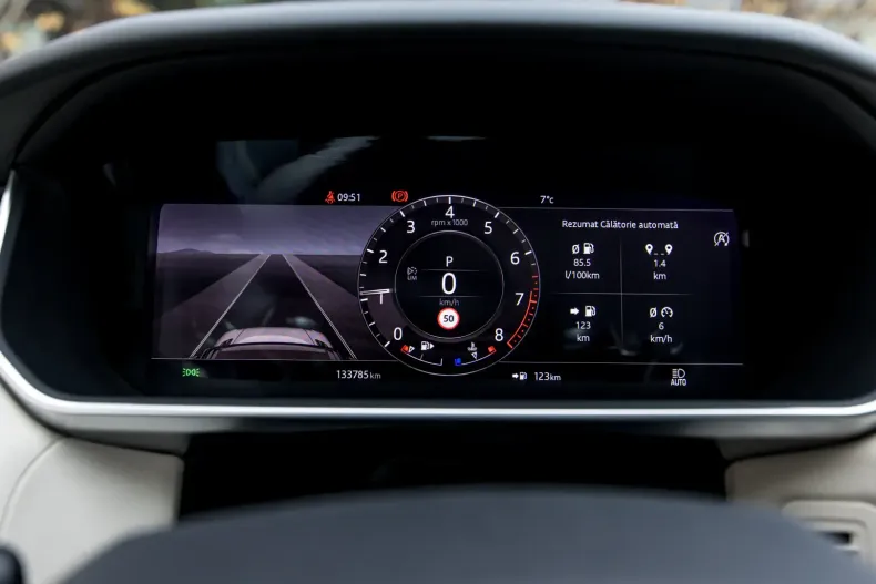 Land Rover Range Rover din 2025 cu 133.785 km - oferta LAN157610 - foto 25