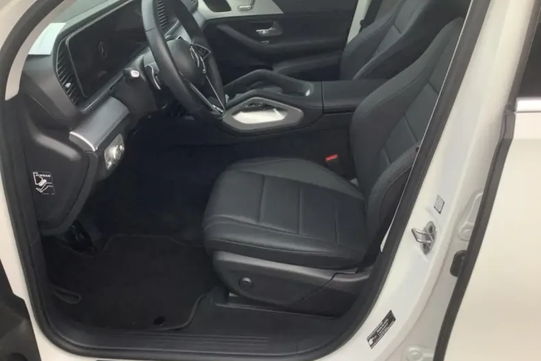 Mercedes-Benz GLE 300 din 2024 cu 13.896 km - oferta MER157612 - foto 8