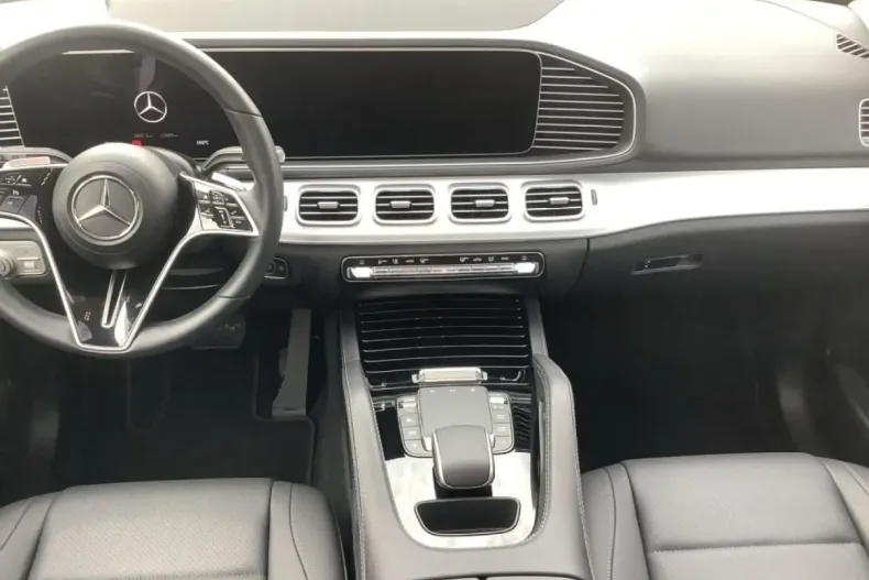 Mercedes-Benz GLE 300 din 2024 cu 13.896 km - oferta MER157612 - foto 13