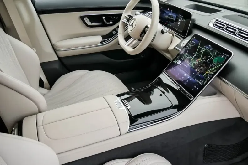 Mercedes-Benz S 580 din 2024 cu 14.959 km - oferta MER157614 - foto 1