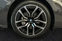 BMW i7 din 2024 cu 4.920 km - oferta BMW157621 - foto 4