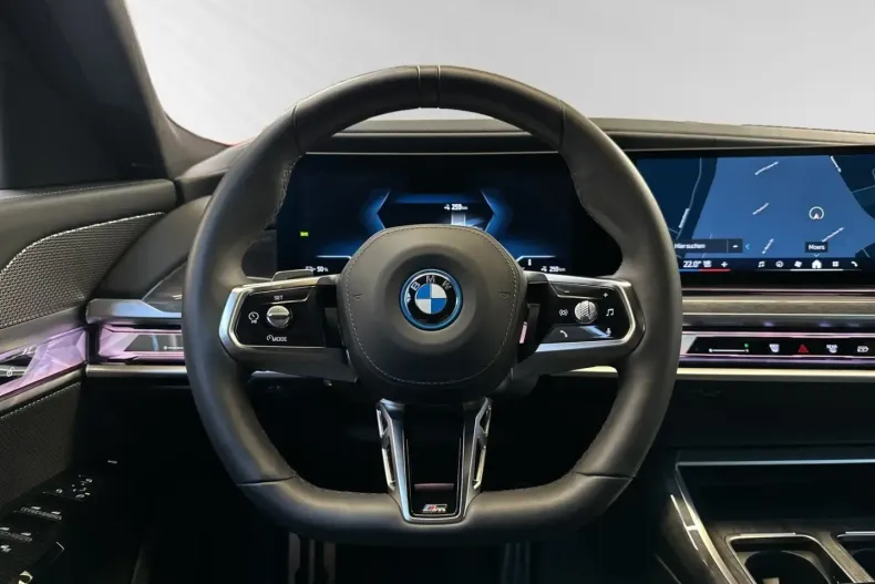 BMW i7 din 2024 cu 4.920 km - oferta BMW157621 - foto 8