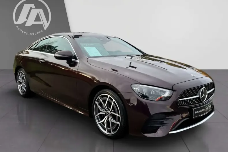 Mercedes-Benz E 200 din 2023 cu 14.941 km - oferta MER157625 - foto 1