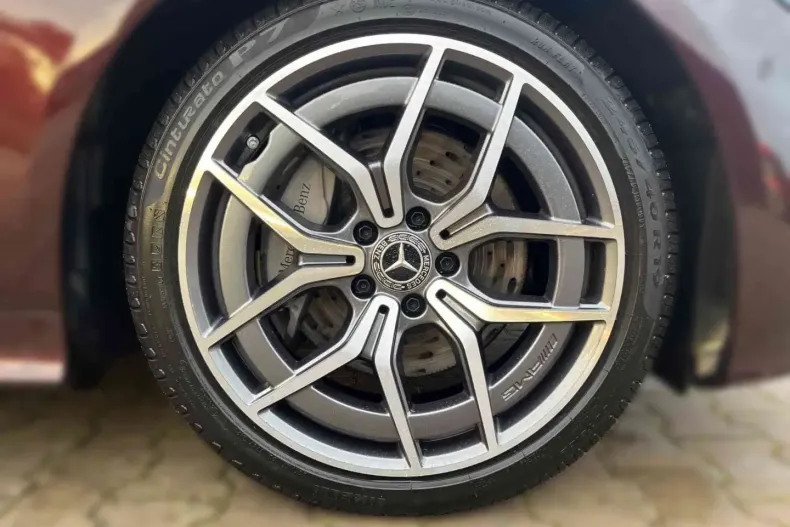 Mercedes-Benz E 200 din 2023 cu 14.941 km - oferta MER157625 - foto 5