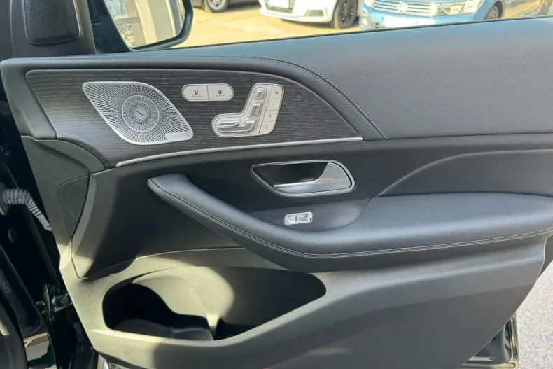 Mercedes-Benz GLE 350 din 2022 cu 65.700 km - oferta MER157629 - foto 20